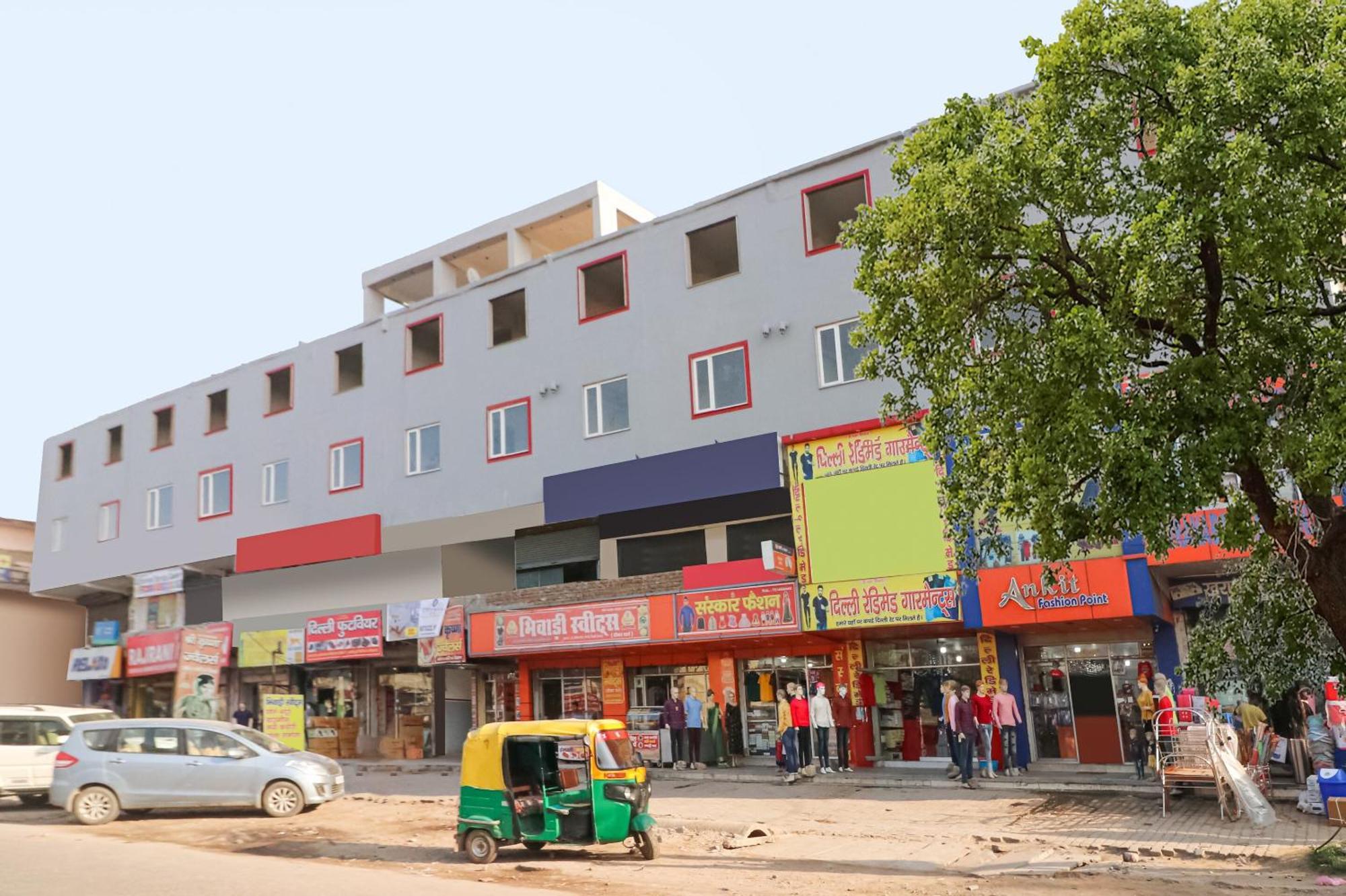 Townhall Bhiwadi Bagian luar foto